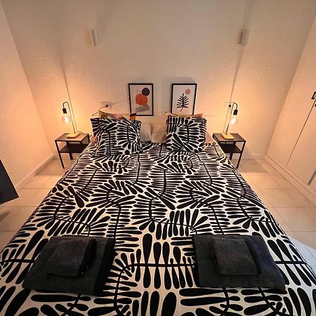 לוס כריסטיאנוס Seaview And Sunset Apartment Los Cristianos מראה חיצוני תמונה