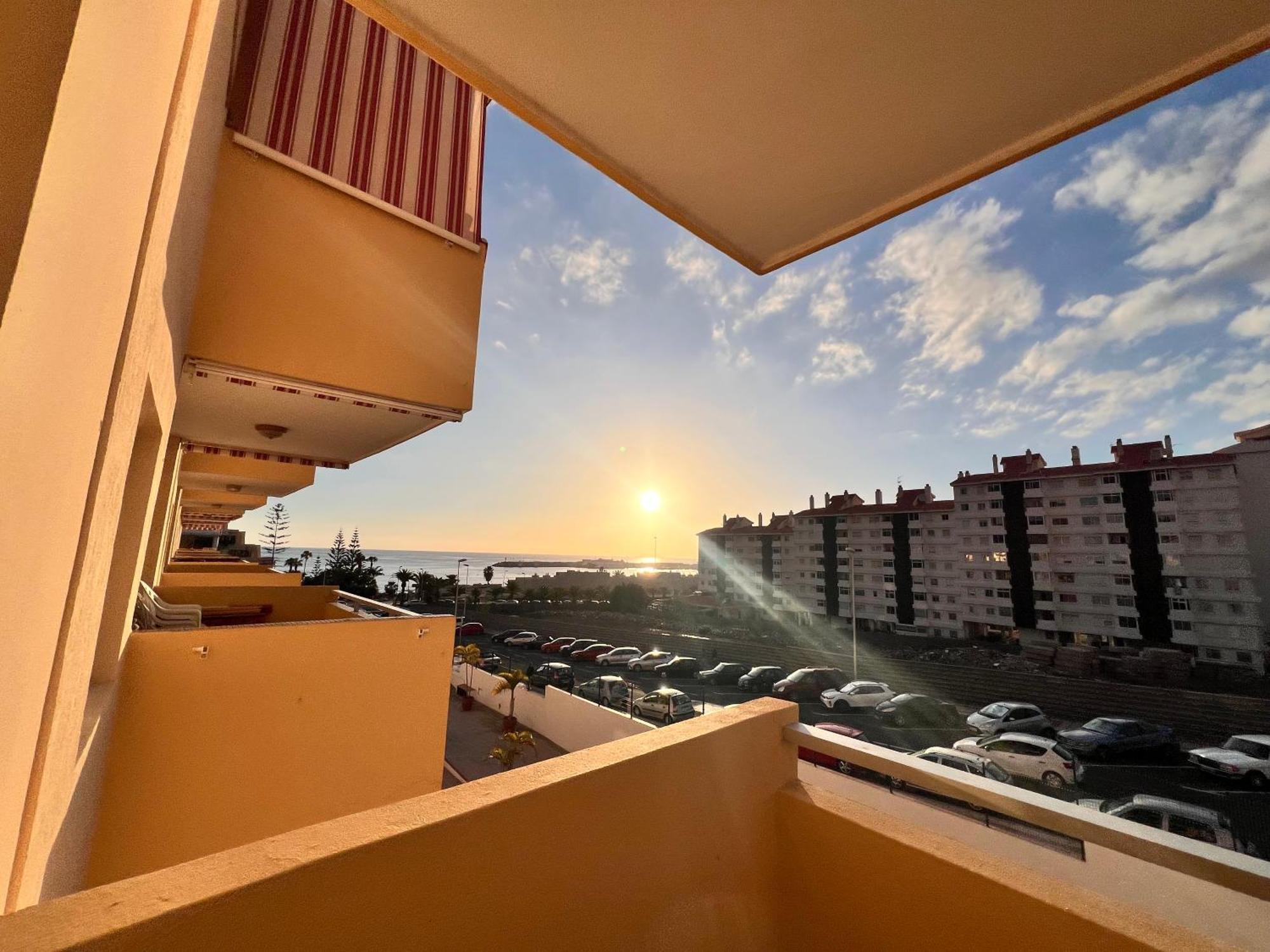 לוס כריסטיאנוס Seaview And Sunset Apartment Los Cristianos מראה חיצוני תמונה