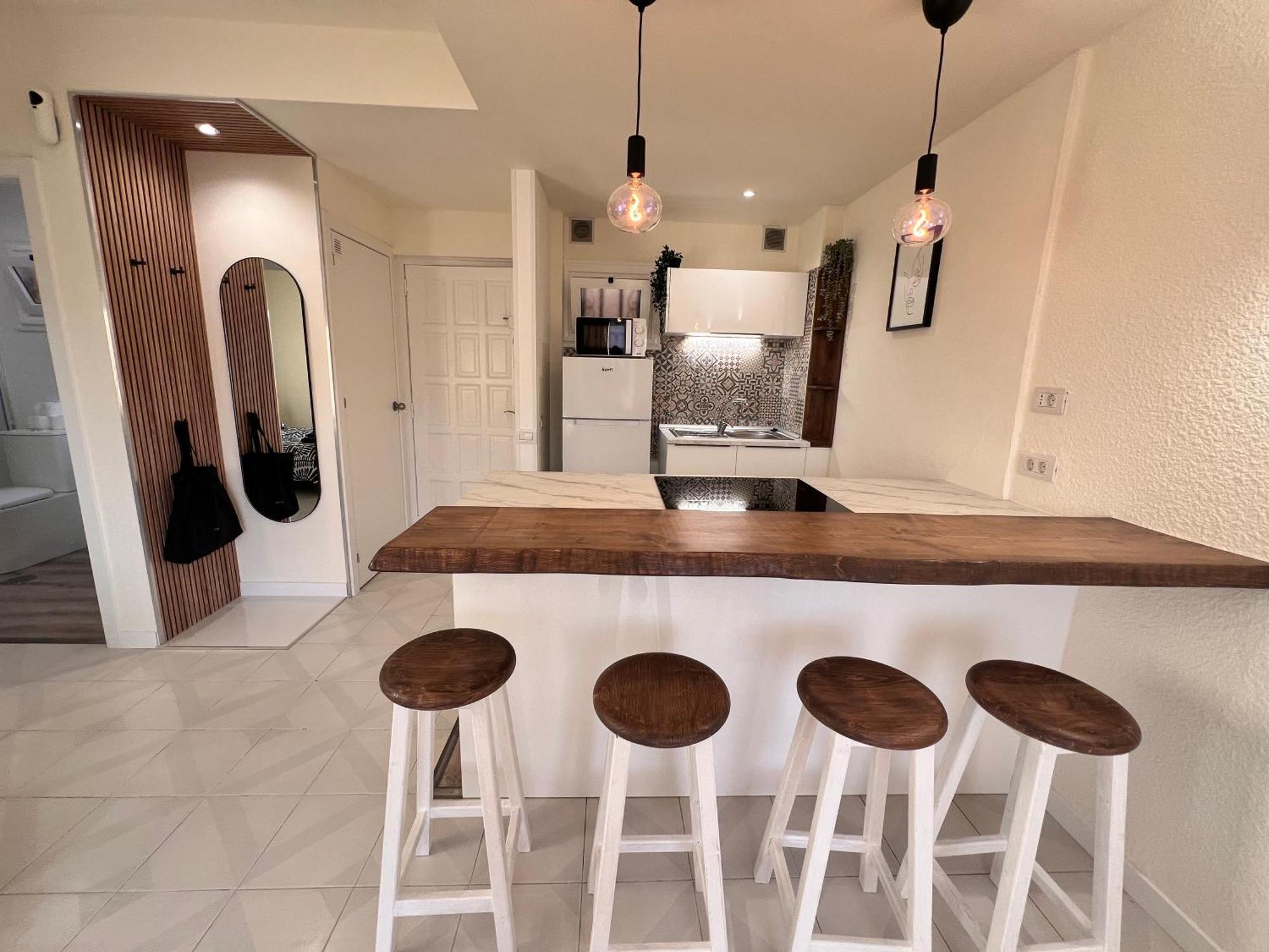 לוס כריסטיאנוס Seaview And Sunset Apartment Los Cristianos מראה חיצוני תמונה