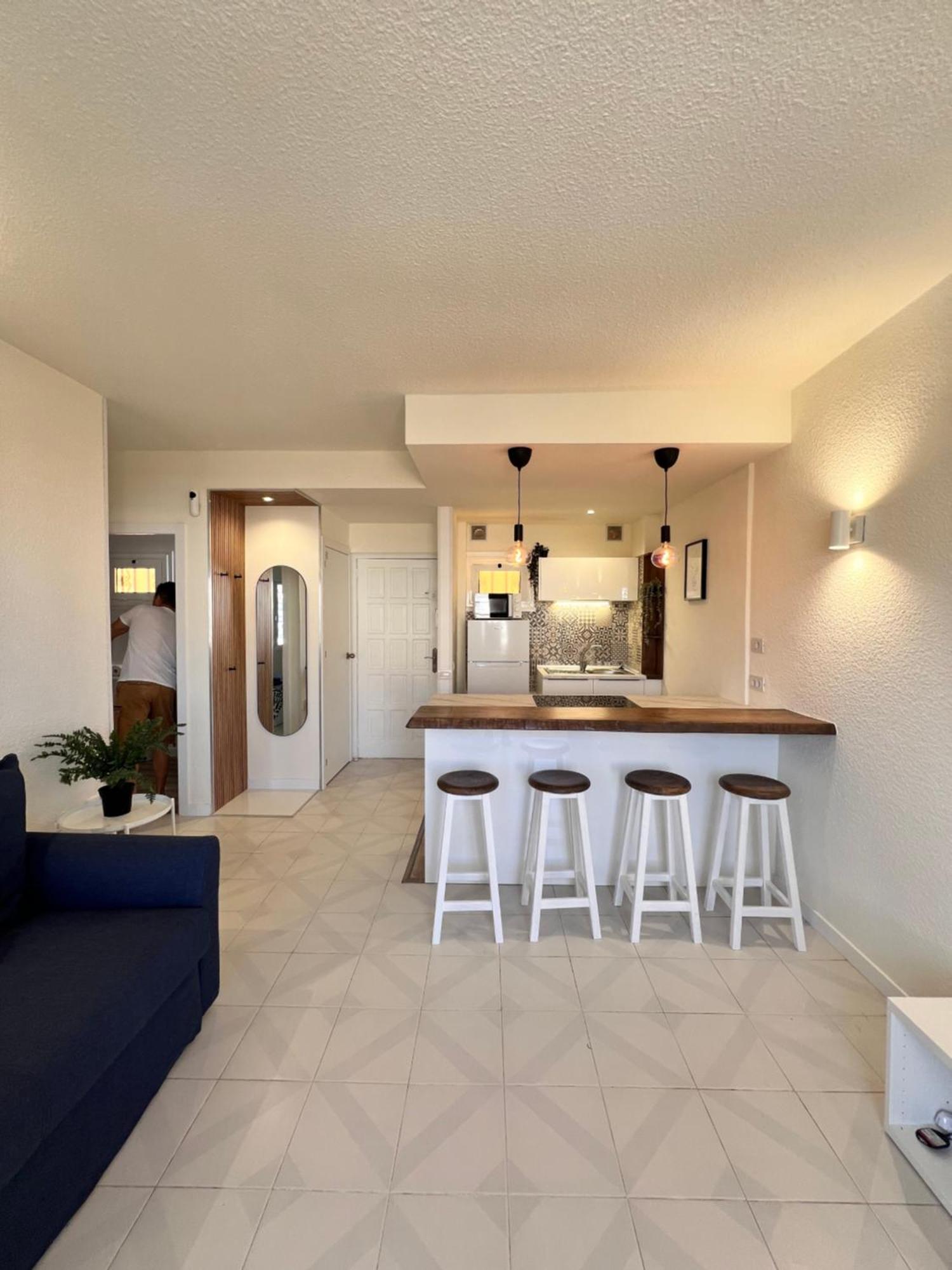 לוס כריסטיאנוס Seaview And Sunset Apartment Los Cristianos מראה חיצוני תמונה