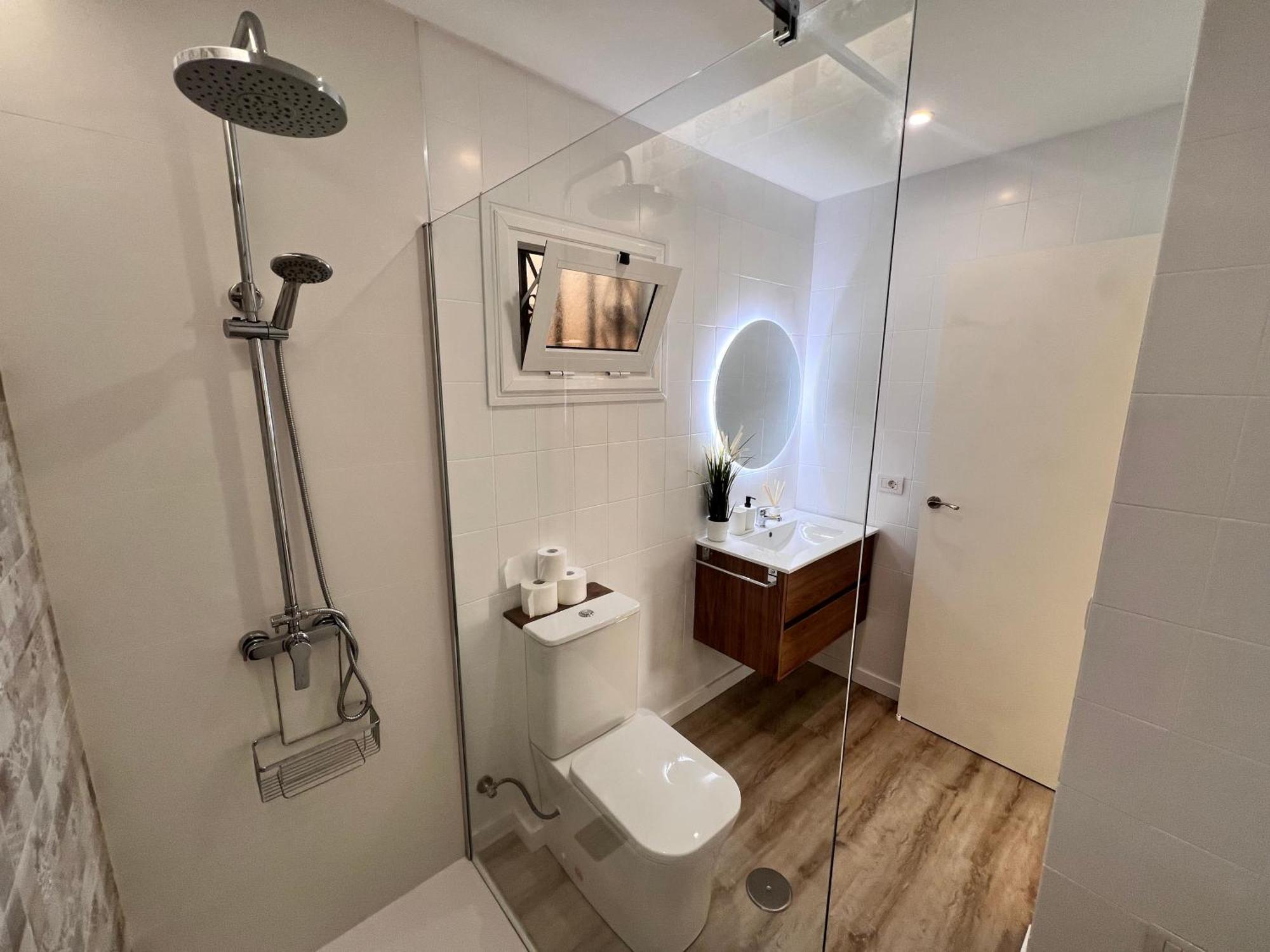 לוס כריסטיאנוס Seaview And Sunset Apartment Los Cristianos מראה חיצוני תמונה