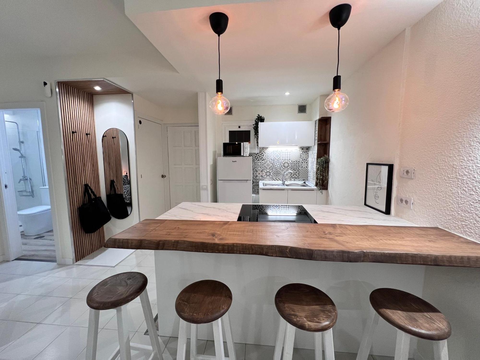 לוס כריסטיאנוס Seaview And Sunset Apartment Los Cristianos מראה חיצוני תמונה
